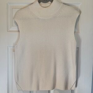 Abercrombie & Fitch Cream Sleeveless Sweater